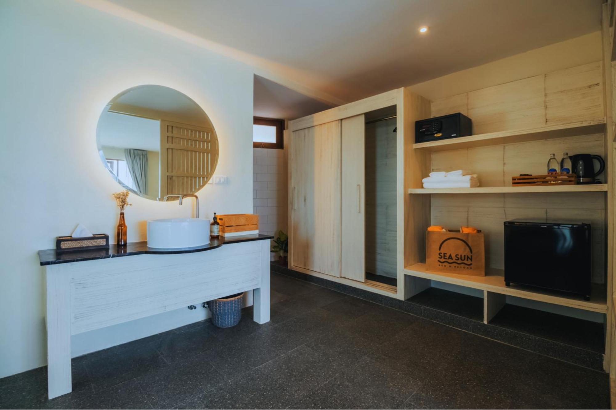 Sea Sun Bed & Beyond Hotel Bang Rak Beach  Bagian luar foto